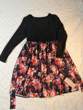 SHEIN Black Top with Pink & Red Floral Skirt Casual Dress